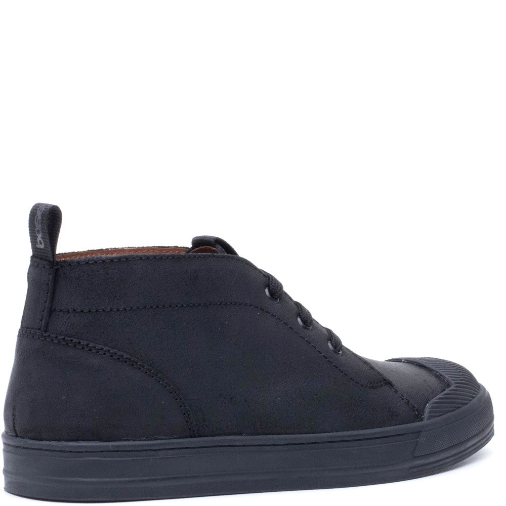 Rise Suede Chukka Boots Black