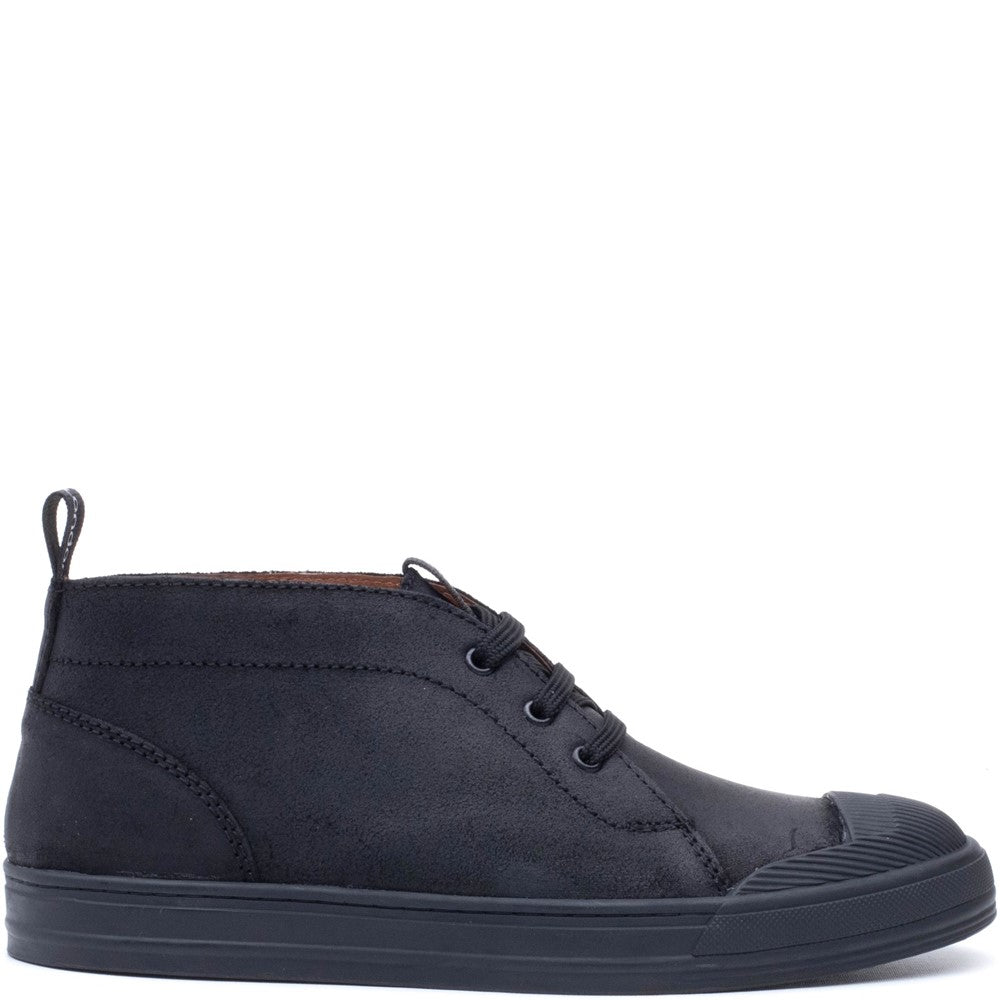 Rise Suede Chukka Boots Black